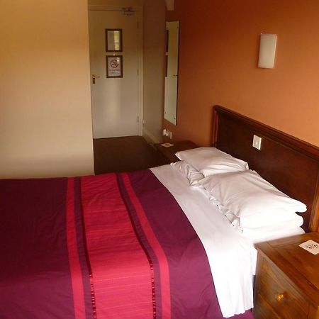 The Tavistock Arms Hotel Gunnislake Extérieur photo