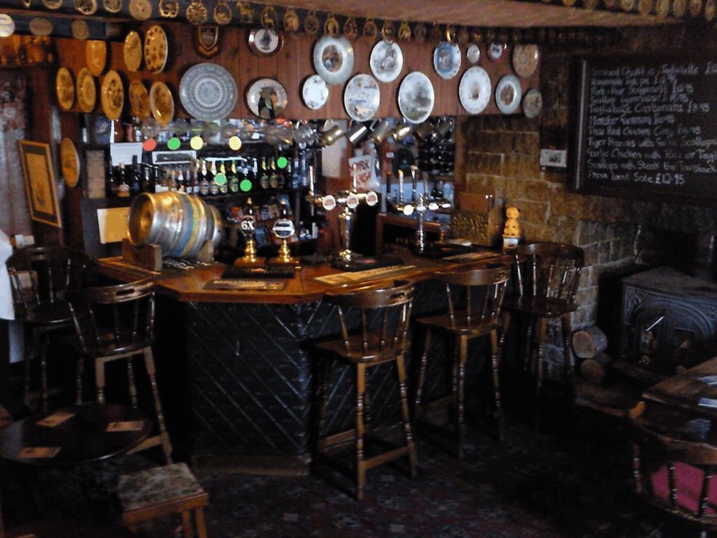 The Tavistock Arms Hotel Gunnislake Extérieur photo